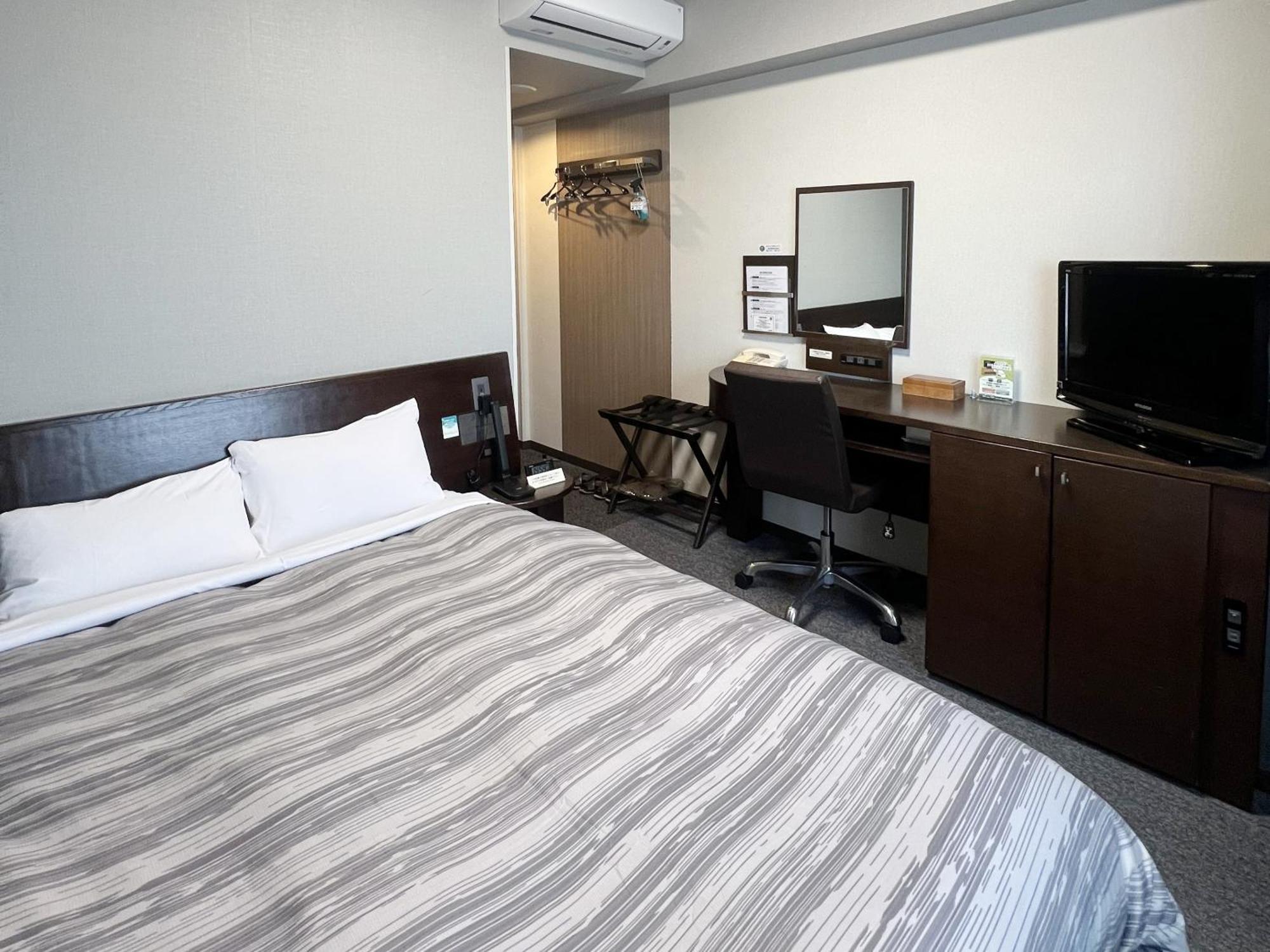 Hotel Route-Inn Shimodate Chikusei Bagian luar foto